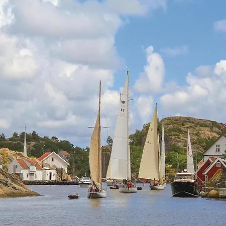 Dom wakacyjny Three-bedroom Holiday In Søgne
